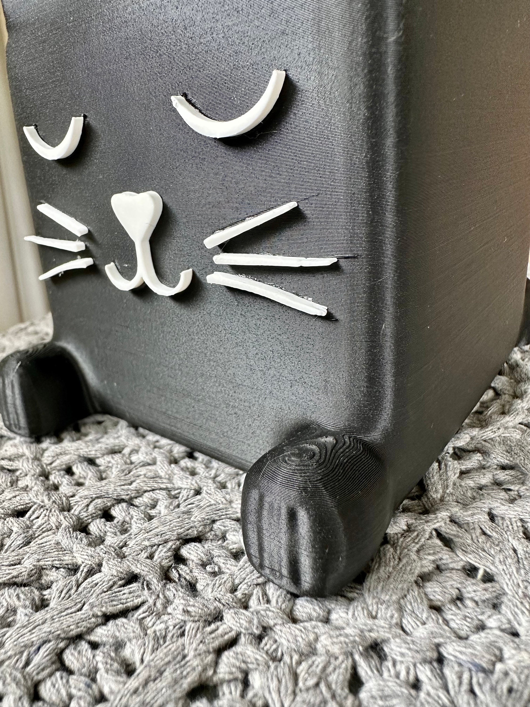 Super Cute Cat Pot for Small Plants Pens and More 3D