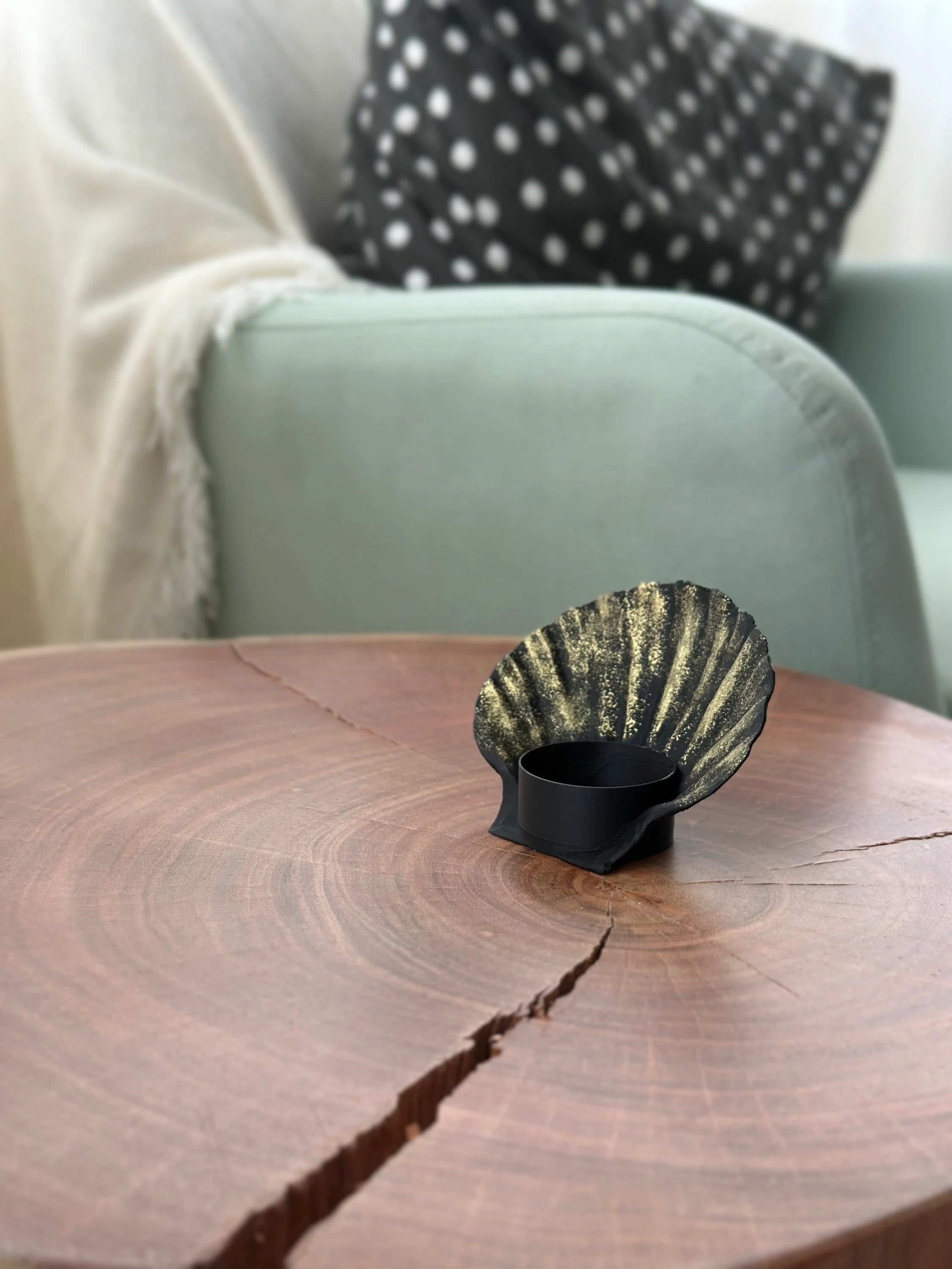 Tea Light Holder Shell With Gold 3D Printed Motif